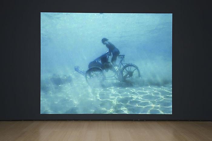 Memorial Project Nha Trang, Vietnam&mdash;Towards the Complex&mdash;For the Courageous, the Curious and the Cowards, 2001