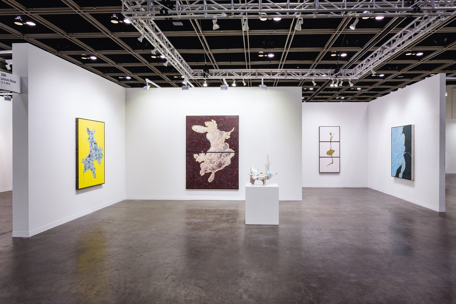 Hong Kong Spotlight by Art Basel 2020, Installation view, Lehmann Maupin, Booth S08