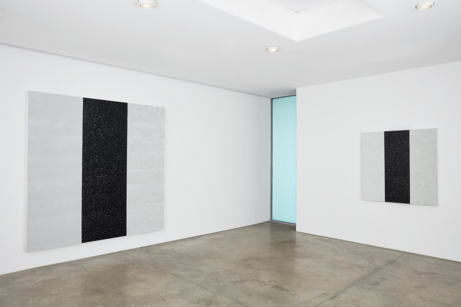 MARY CORSE Installation view 7