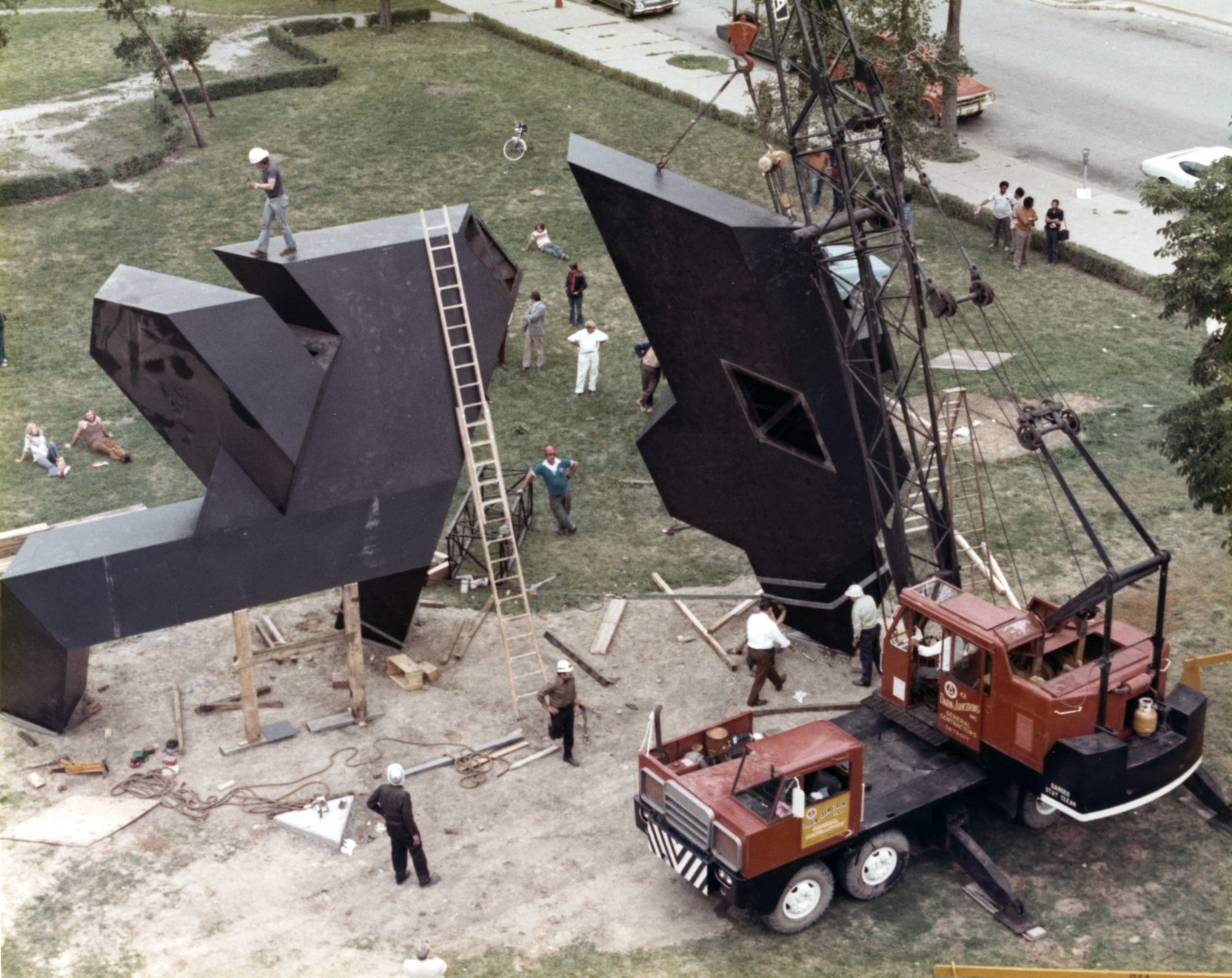 Installation of Gracehoper, Detroit Institute of Arts, 1972
&amp;nbsp;