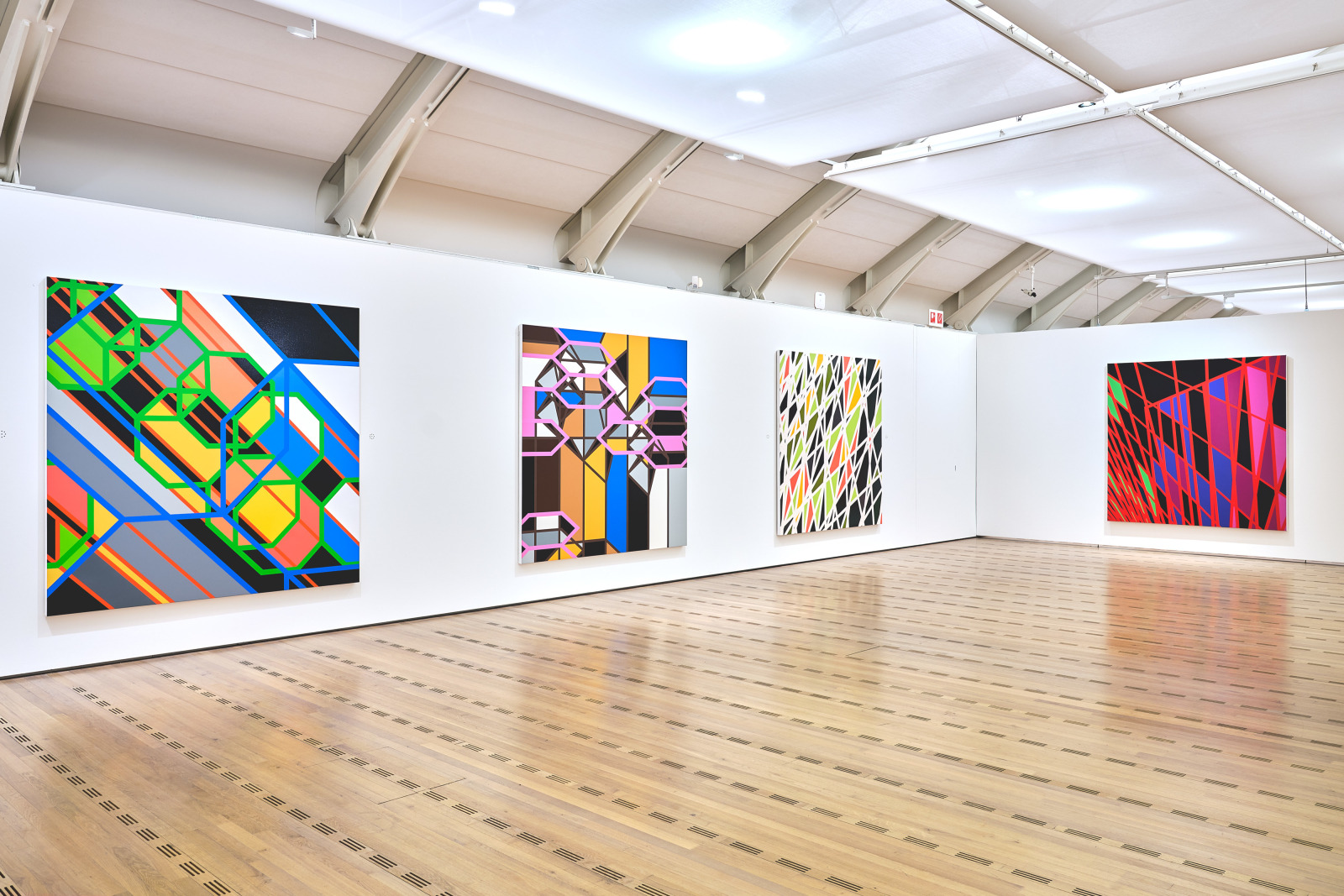 Sarah Morris: All Systems Fail. Installation view, 2024. Zentrum Paul Klee, Bern.