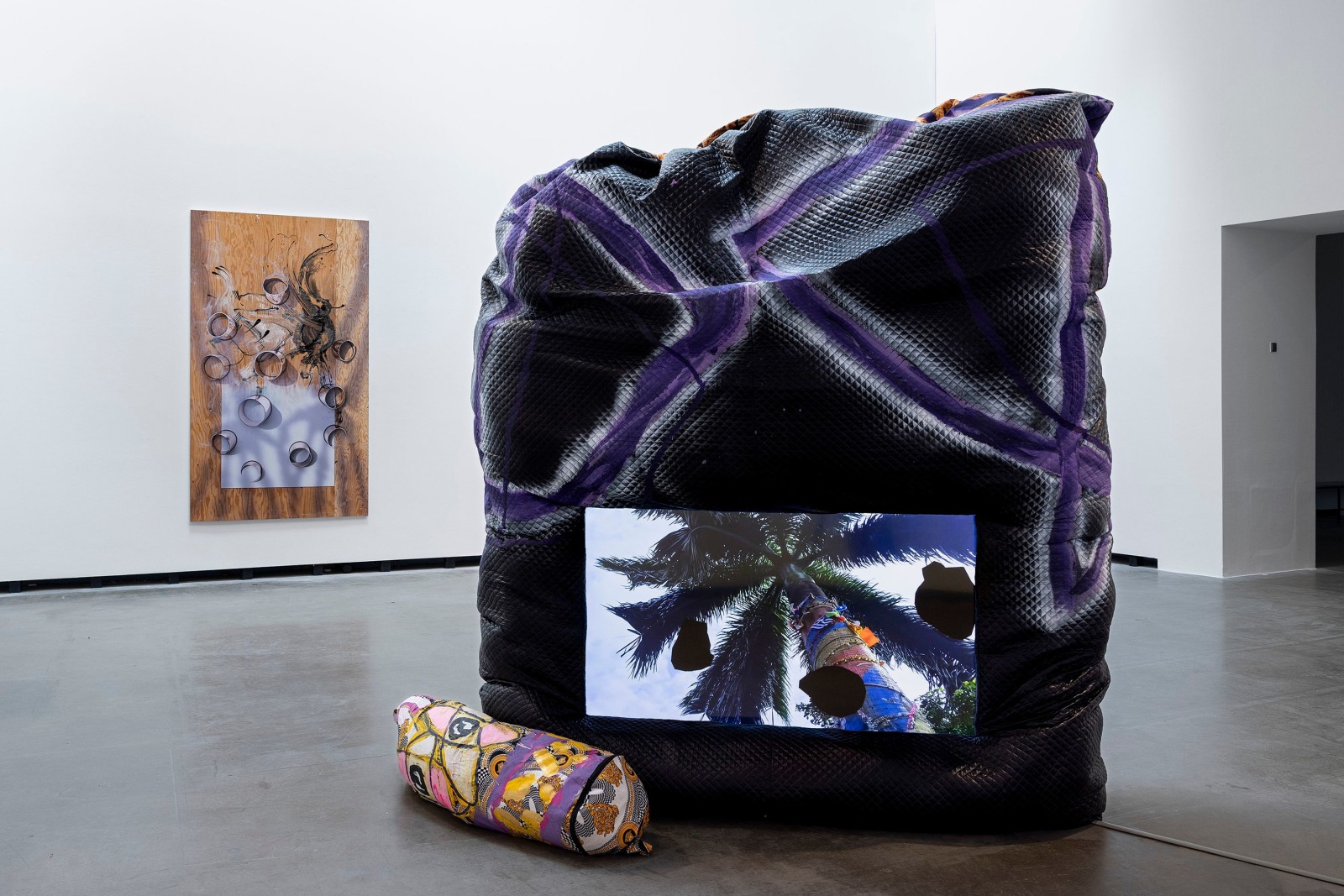 Seth Price, Pieter Schoolwerth, Corinne Wasmuht - Marta Herford - Collect - Petzel Gallery