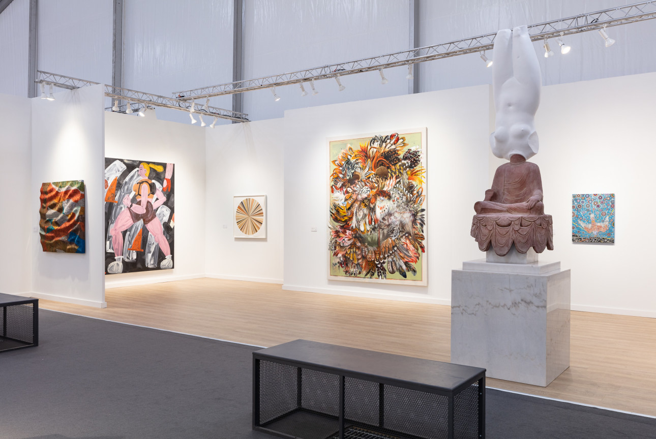 Installation view, James Cohan at Frieze Los Angeles, Booth E1, Los Angeles, CA, February 17 - 20, 2022
