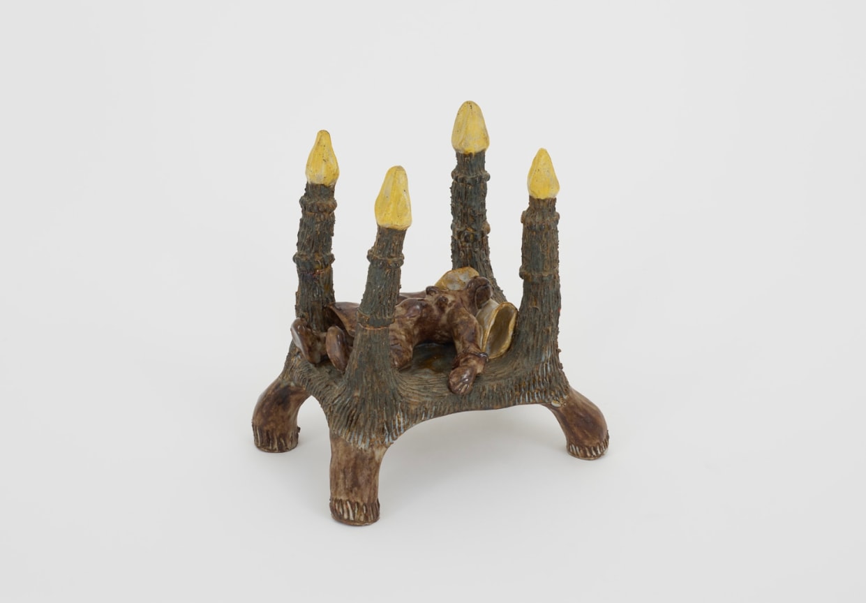 Baldaqu&iacute;n (Canopy Bed), 1971&nbsp;, Glazed Ceramic&nbsp;