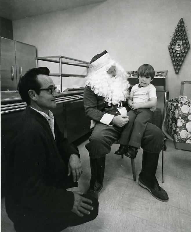 Image of BILL OWENS's Untitled 无题, 1972