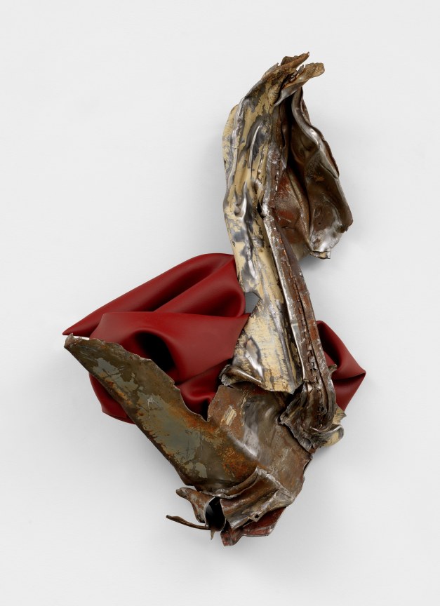 Kennedy Yanko sculpture