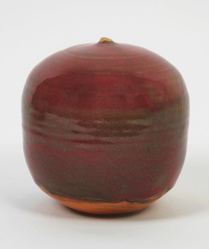 TOSHIKO TAKAEZU, Untitled Closed Form, 1995