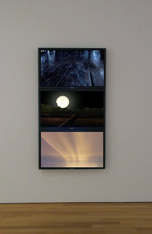 Hiraki Sawa's Between, 2004