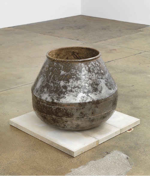 Image of ALEXANDRE DA CUNHA's Urn V&nbsp;, 2013