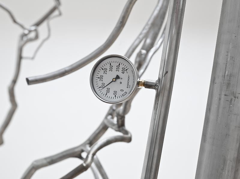 close up of machine tree hybrid