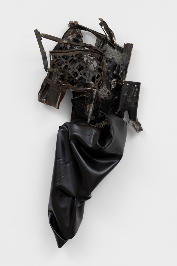 Kennedy Yanko sculpture