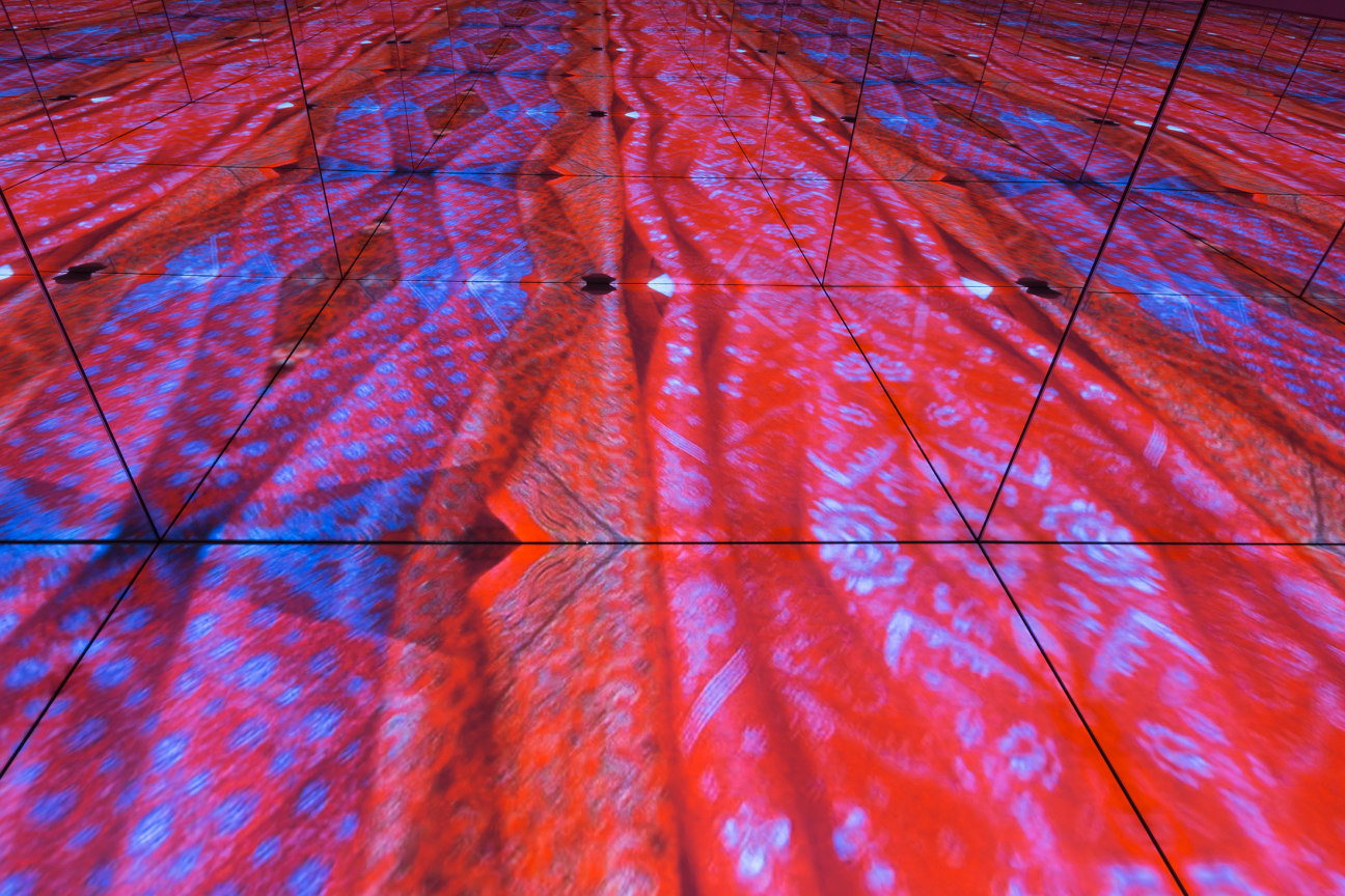 Installation view, Josiah McElheny,&nbsp;Josiah McElheny: Some Pictures of the Infinite, Institute of Contemporary Art, Boston, MA, June 22 &ndash; October 14, 2018