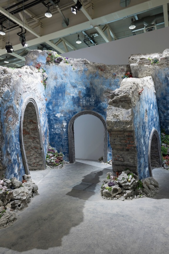 Image of FIRELEI B&Aacute;EZ's the vast ocean of all possibilities (19&deg;36&prime;16.9&Prime;N 72&deg;13&prime;07.0&Prime;W / 41&deg;30&prime;32.3&Prime;N 81&deg;36&prime;41.7&Prime;W),&nbsp;2022, at Art Basel Unlimited.