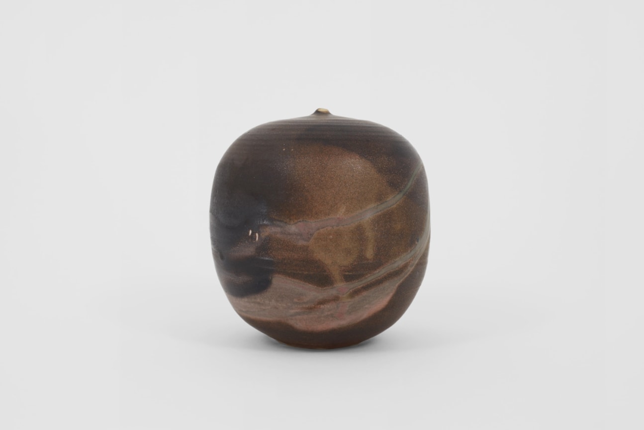 Image of Toshiko Takaezu's Untitled, ca 1990s