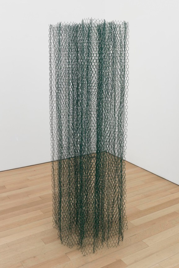 , ALAN SARET&nbsp;Evergreen Air,&nbsp;2014&nbsp;Vinyl coated wire&nbsp;90 x 29 x 29 in. (228.6 x 73.7 x 73.7 cm)