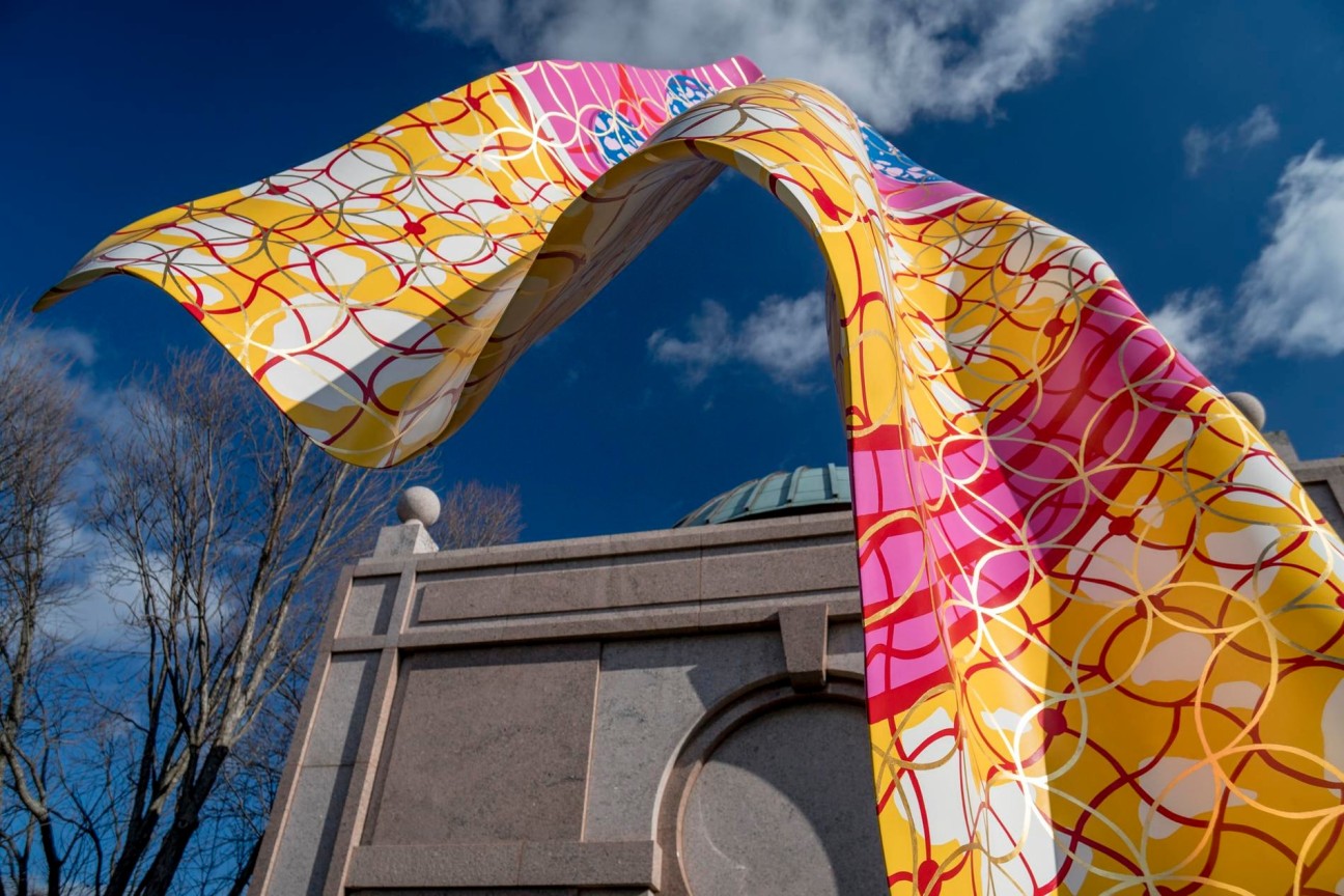 close up of a sculpture of a piece of fabric swaying and undulating