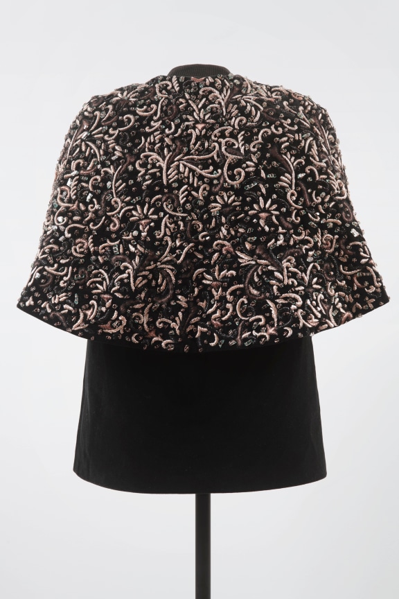 Image of TERESA MARGOLLES's El Brillo: One assassination shapes the world (Un asesinato forma el mundo),&nbsp;2020