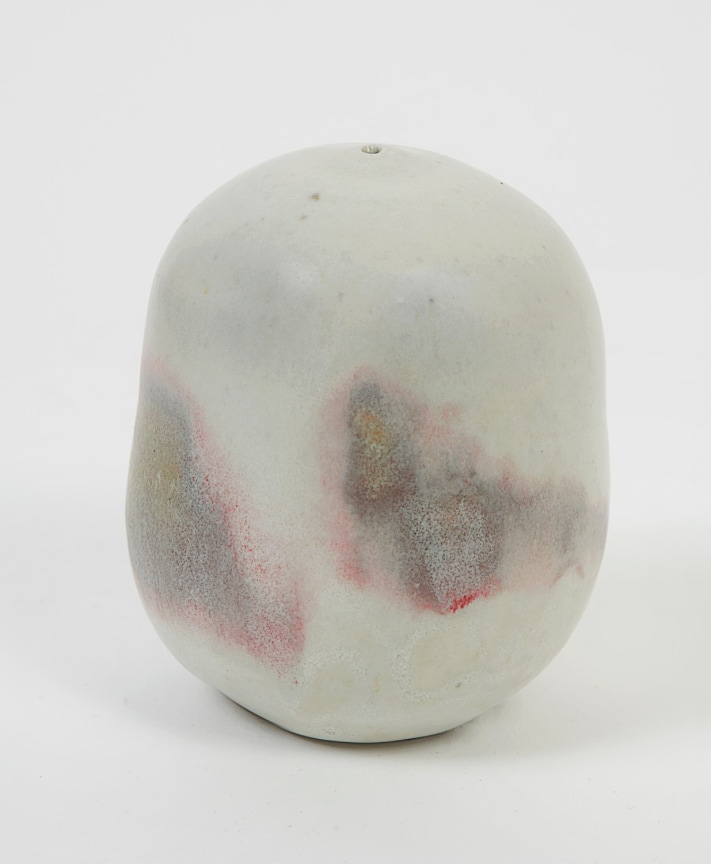 TOSHIKO TAKAEZU, Untiled Closed Form, 1998