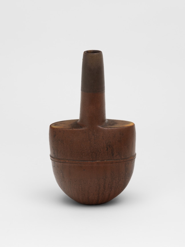 WAYNE NGAN, Brown Bottle with Lines, 2016