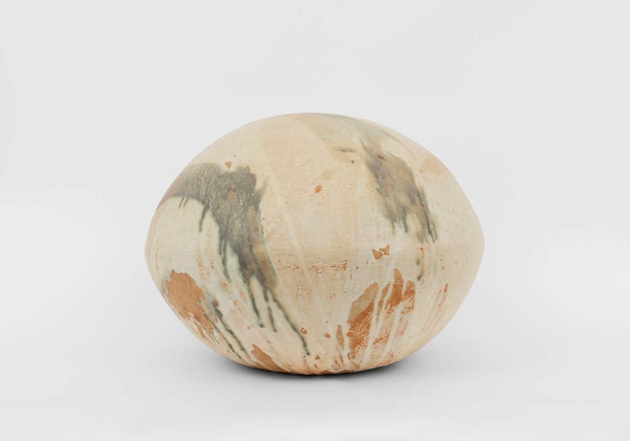 Image of Toshiko Takaezu's Untitled, ca 1990s