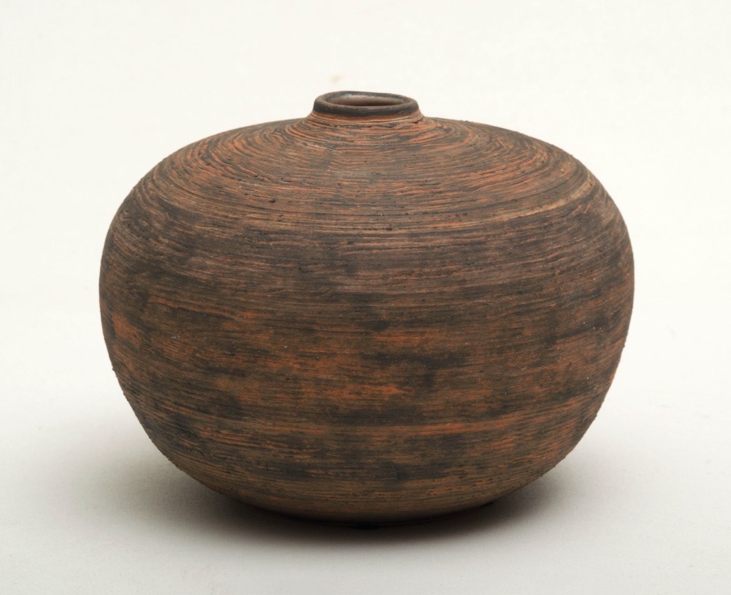Image of TECLA TOFANO  Sin T&iacute;tulo (Untitled), Small globular vase, 1959