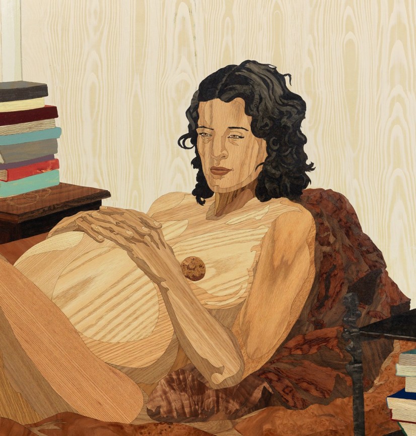 nude pregnant woman with black hair