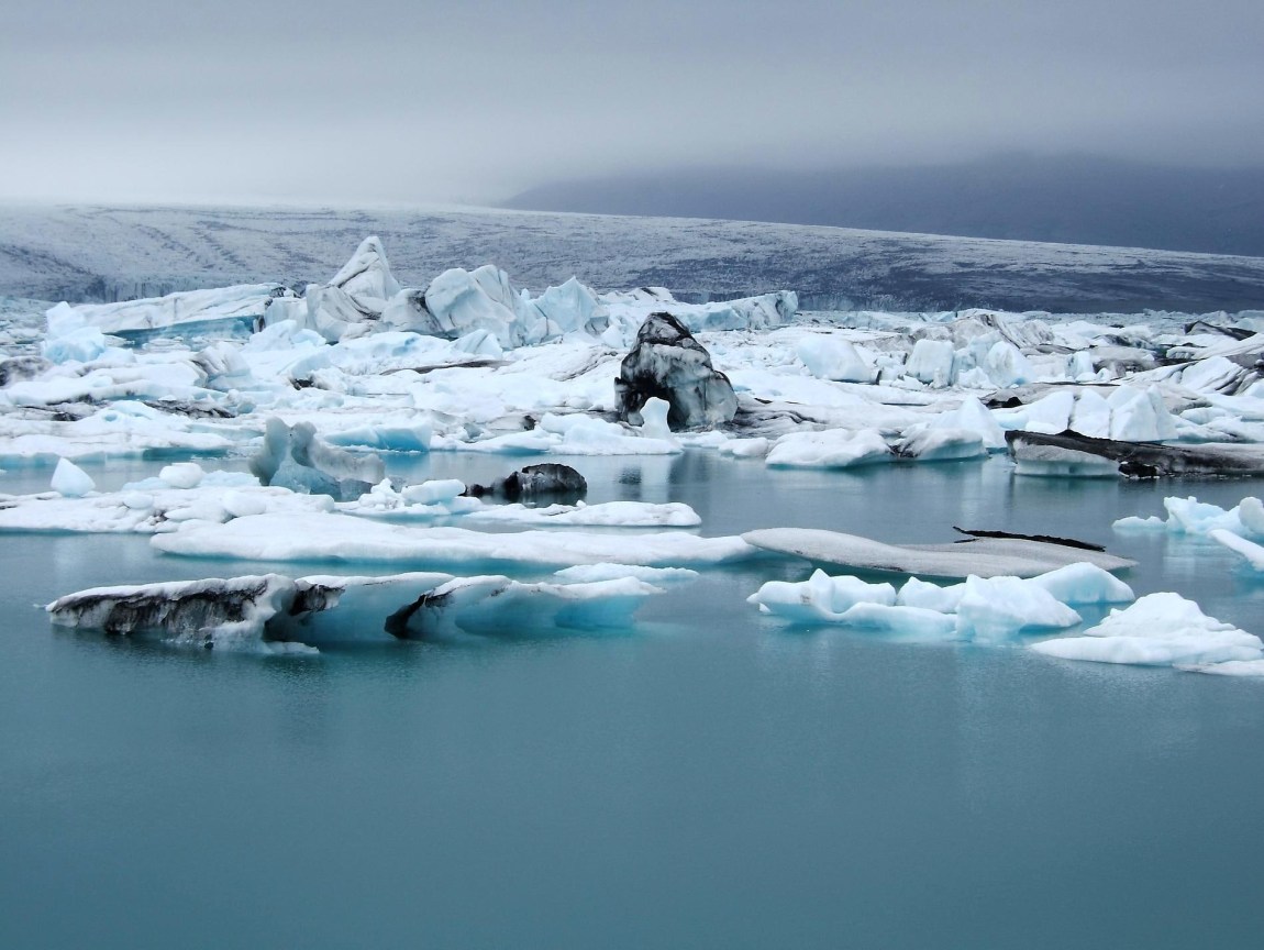 image of an icy landscape and glaciers