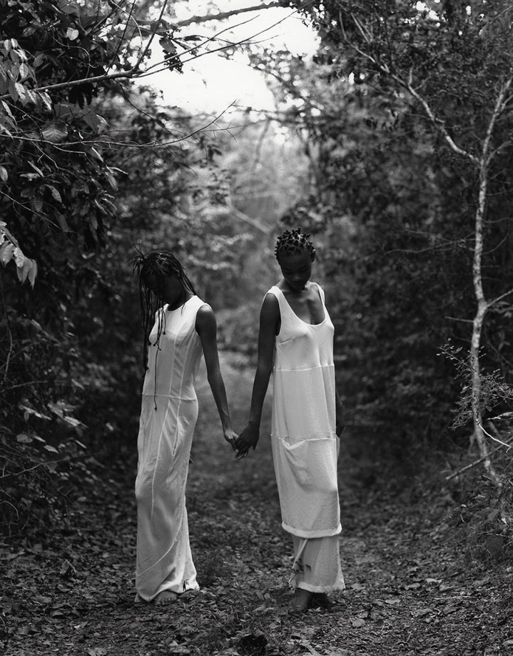 Kurt Markus, Women In White Dresses