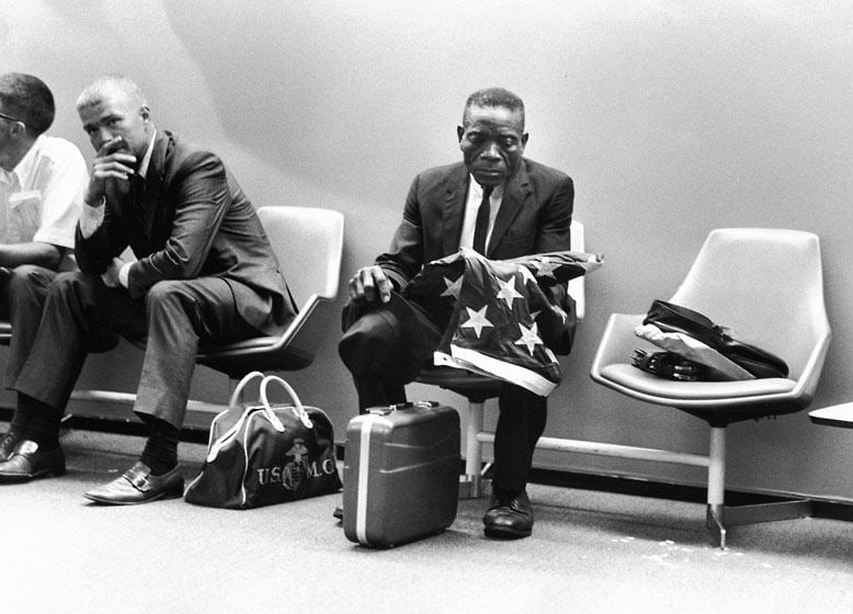 Harry Benson, Man with Flag, Washington, 1971