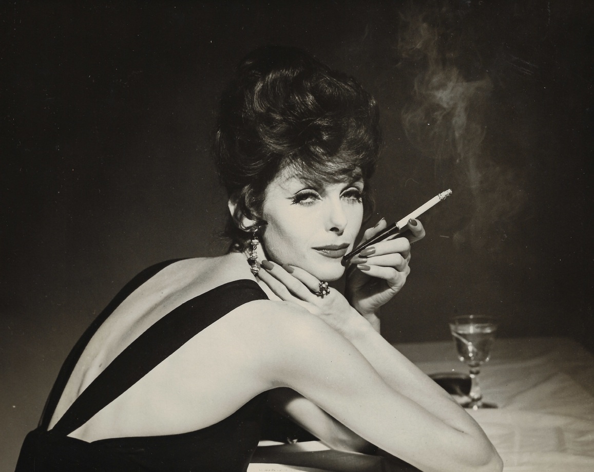 Tom Palumbo, Anne-Saint Marie Smoking