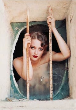 Ellen von Unwerth Fräulein, Rouilly les Bas, 2002