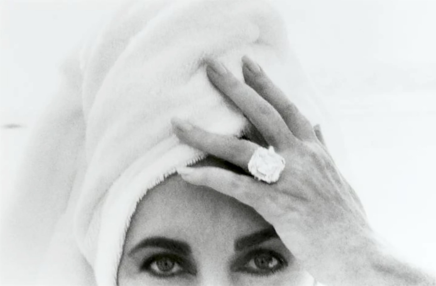 Herb Ritts, Elizabeth Taylor, Malibu, 1991