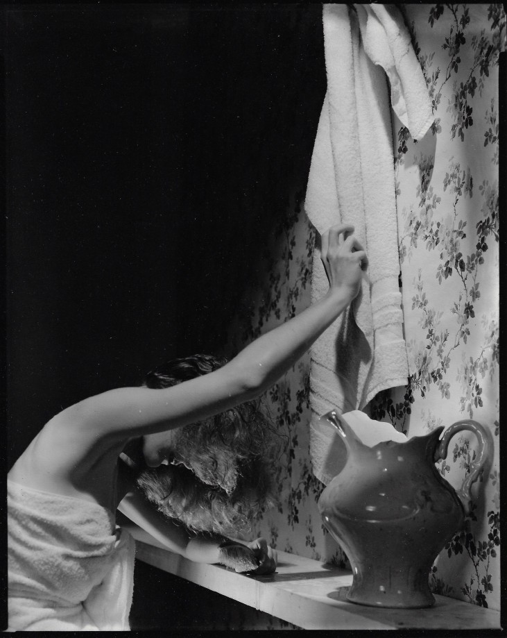 Horst P. Horst, Model Washing Hair