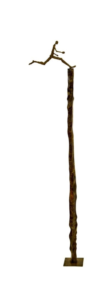 Val_Theatre of Joy - The Runner