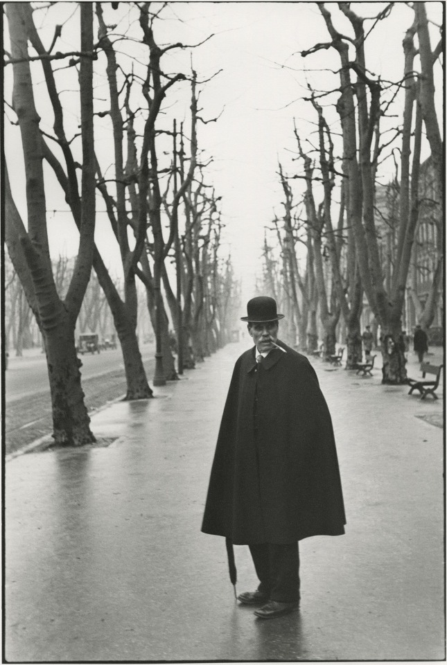 Allées du Pardo, Marseilles, 1932, gelatin silver print