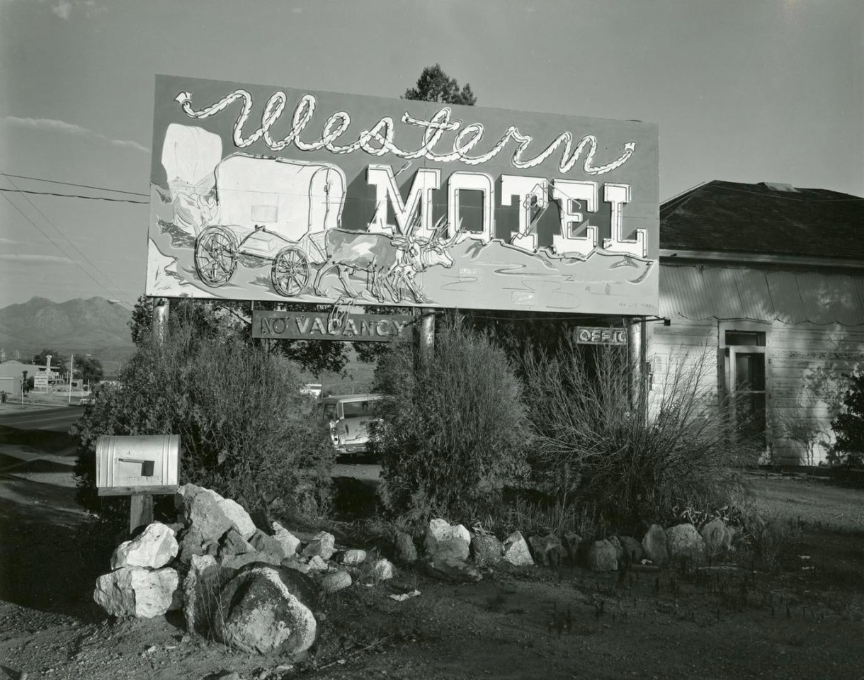 Untitled, from Route 66 Motels