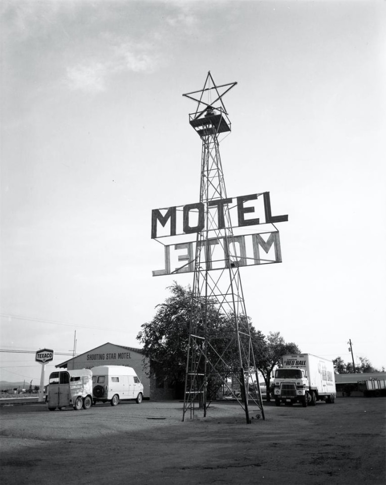 Untitled, from Route 66 Motels