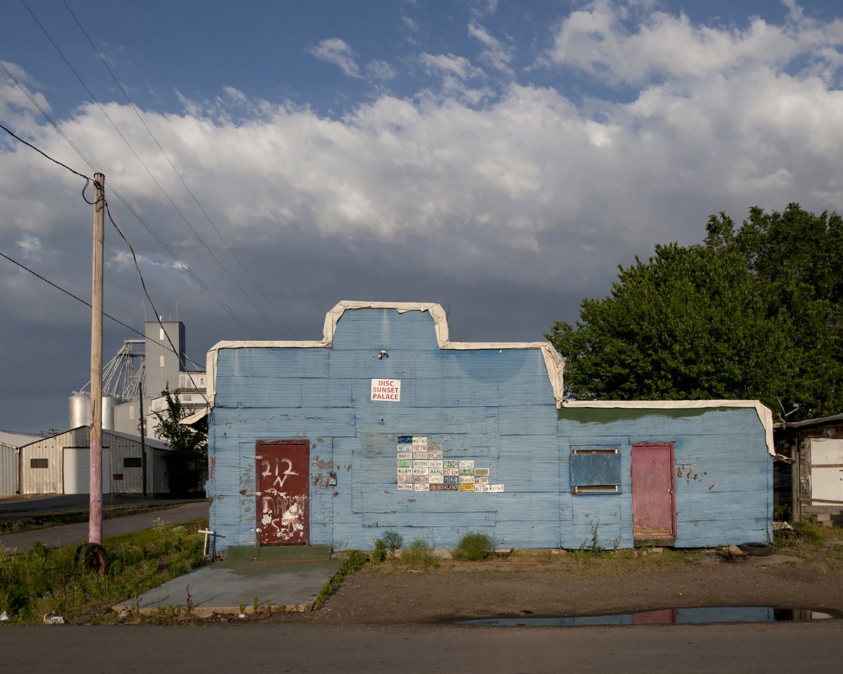 Disc Sunset Palace, Stuttgart, Arkansas, 2010