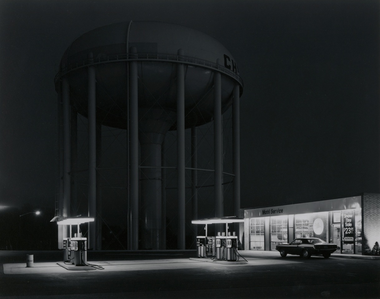George Tice, Petit&#039;s Mobile Station, Cherry Hill, NJ