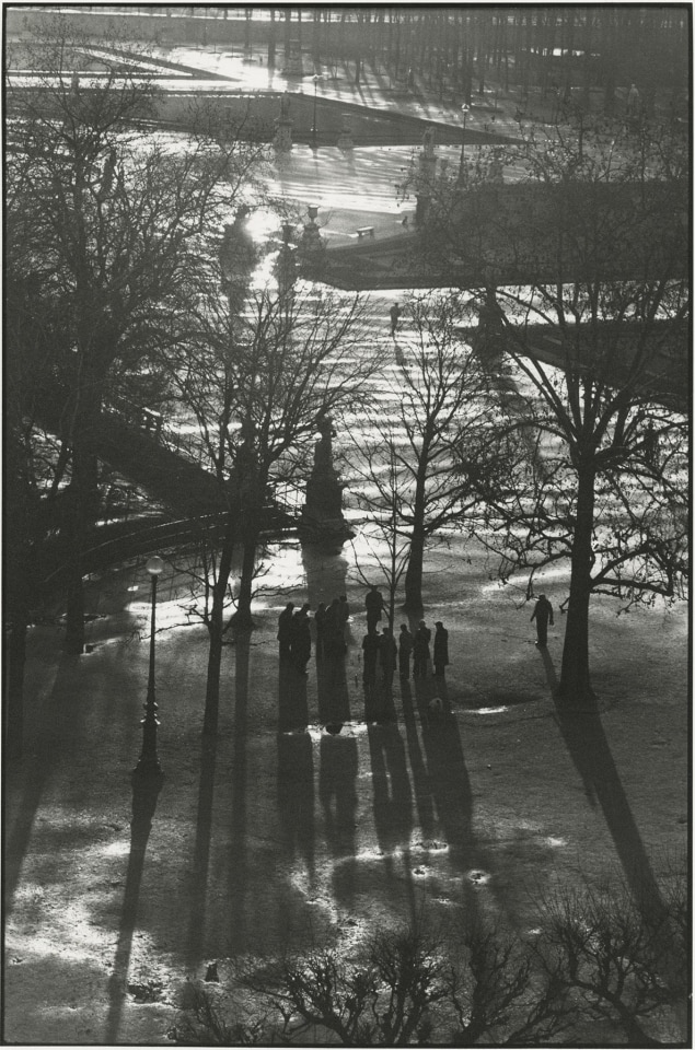 Tuileries, Gardens, Paris, 1976, gelatin silver print