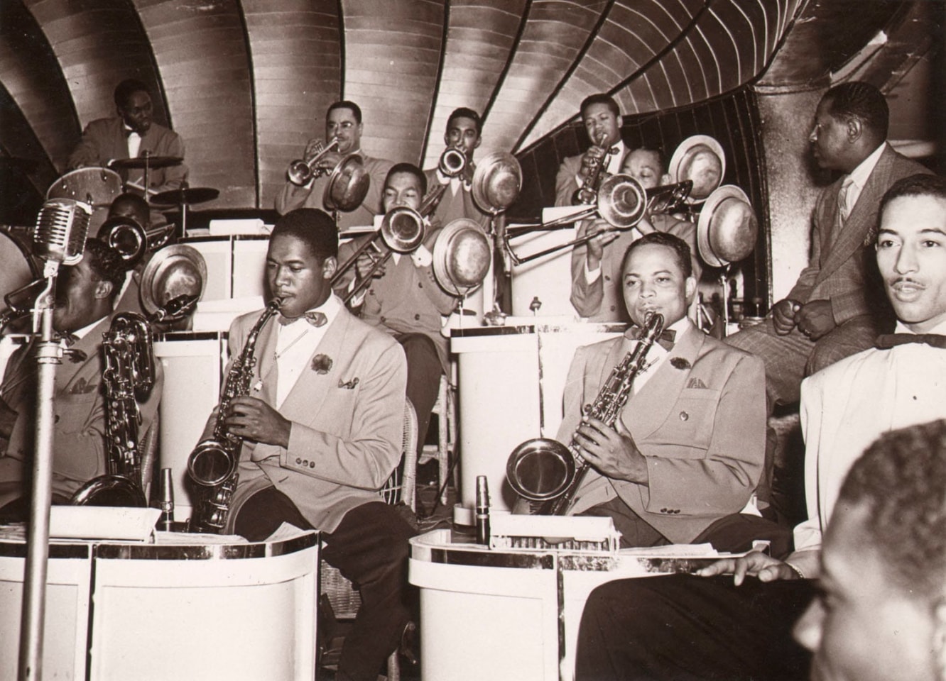 21. AL SMITH (American, 1916-2008), Les Hite, Eagles Auditorium, 1944