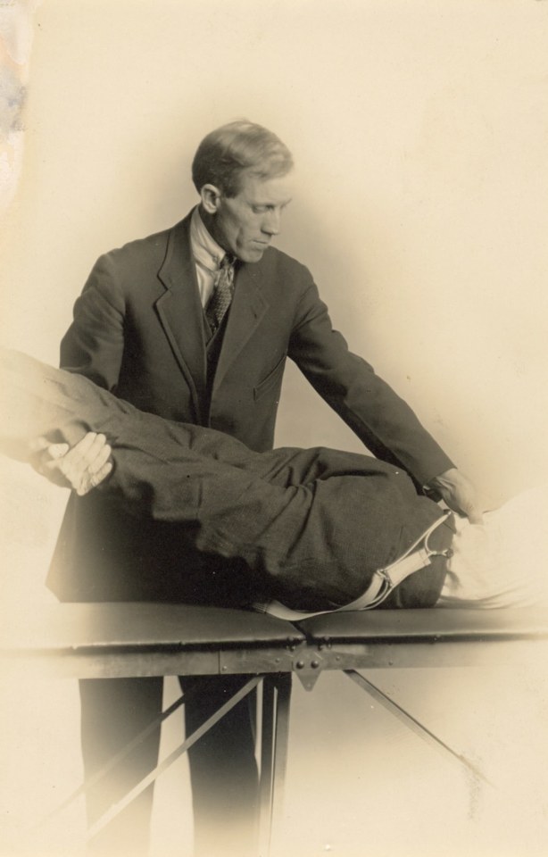 CHIROPRACTIC MANIPULATIONS PHOTOGRAPHS