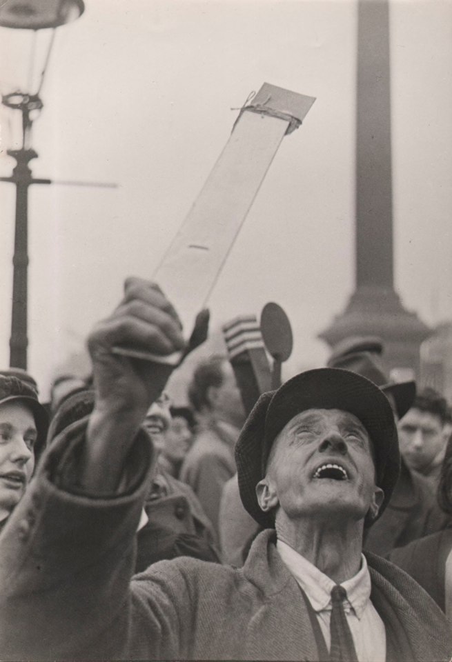 15. HENRI CARTIER-BRESSON (French, 1908-2004), Coronation of the King of England, 1937