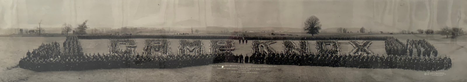FIELD ARTILLERY BRIGADE FIRING CENTER, CAMP KNOX, WEST POINT, KY &ndash; 10,000 OFFICERS AND MEN BY SIMES AND CAMPBELL, 1918