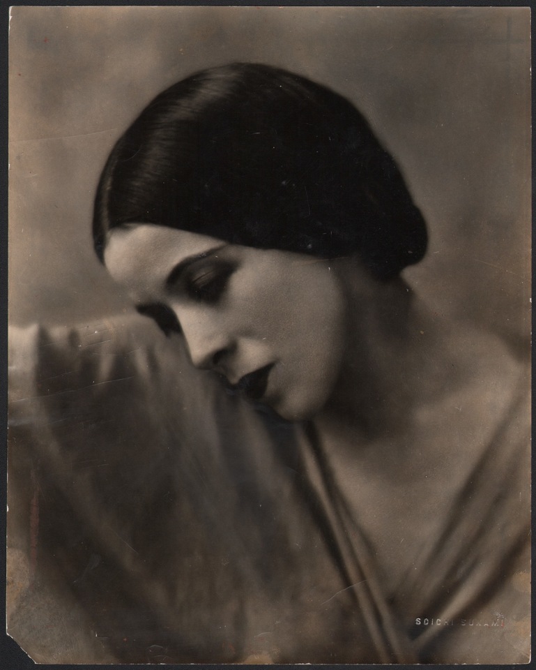 1. Soichi Sunami (Japanese-American, 1885- 1971), Martha Graham, 1932