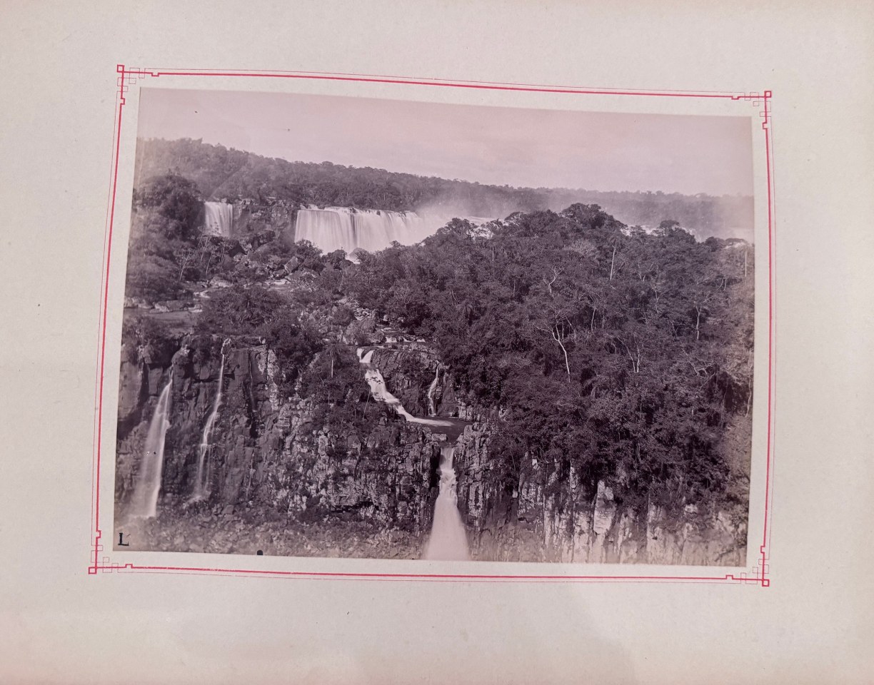SOUTH AMERICAN SOUVENIRS DES CATHRAGTES DE L'YGUAZU ARGENTINA