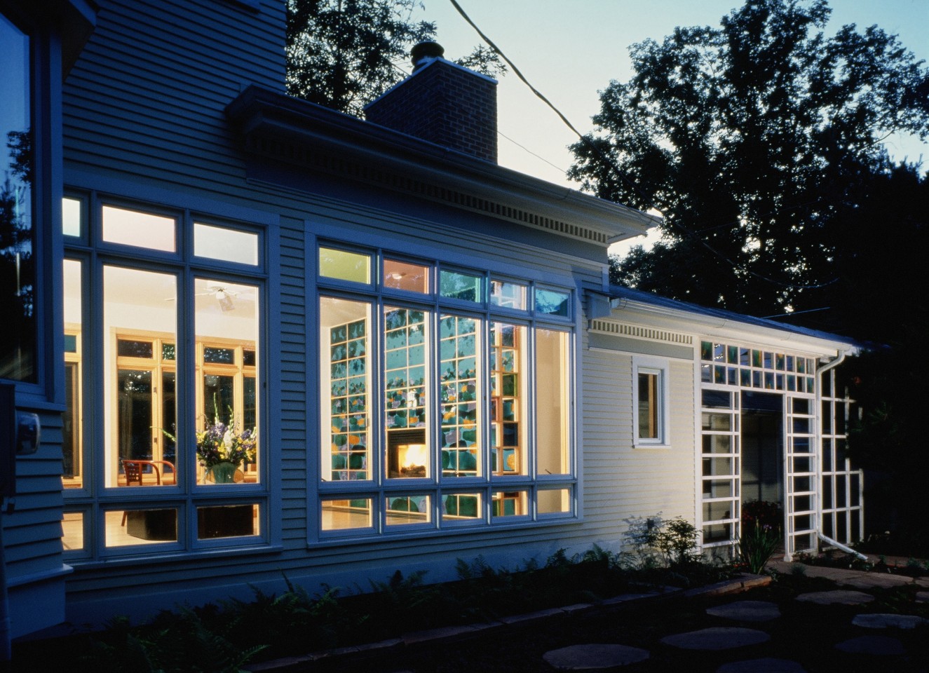 Podas - Larson Residence