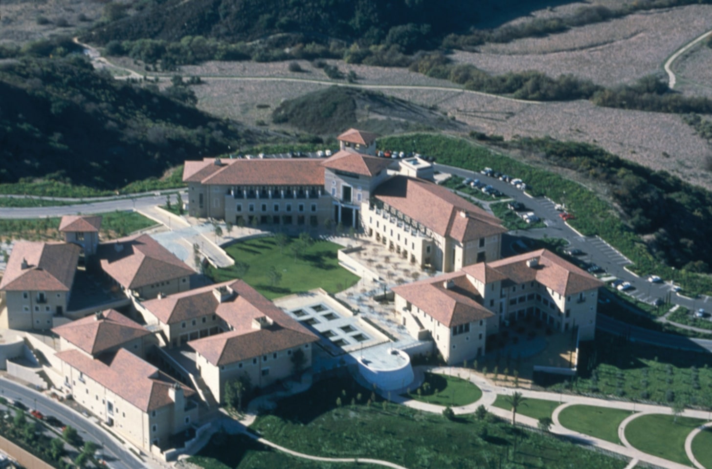 Soka University