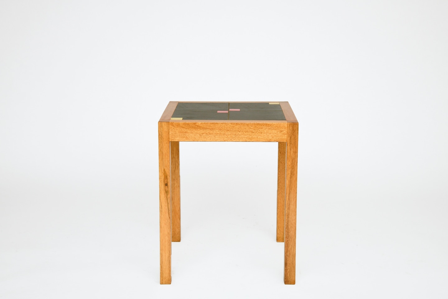 Henry Jacques Le Meme's table, full straight view