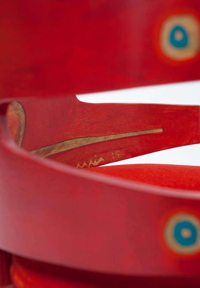 Terence Main's &quot;Red Twiddler&quot; chair, detailed view